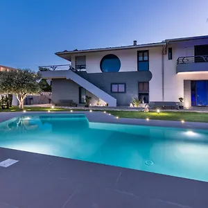 Holiday home Teocrito Piscina & Mare, Avola